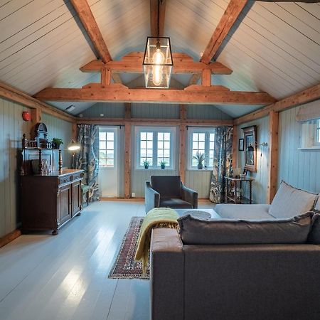 Haholmen - By Classic Norway Hotels Karvåg المظهر الخارجي الصورة