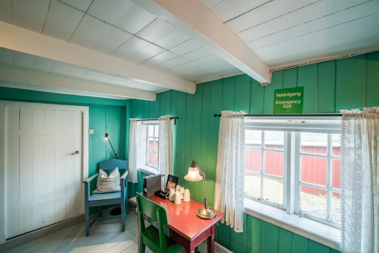 Haholmen - By Classic Norway Hotels Karvåg المظهر الخارجي الصورة