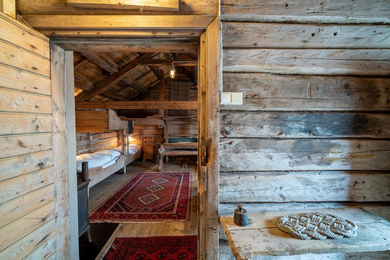 Haholmen - By Classic Norway Hotels Karvåg المظهر الخارجي الصورة